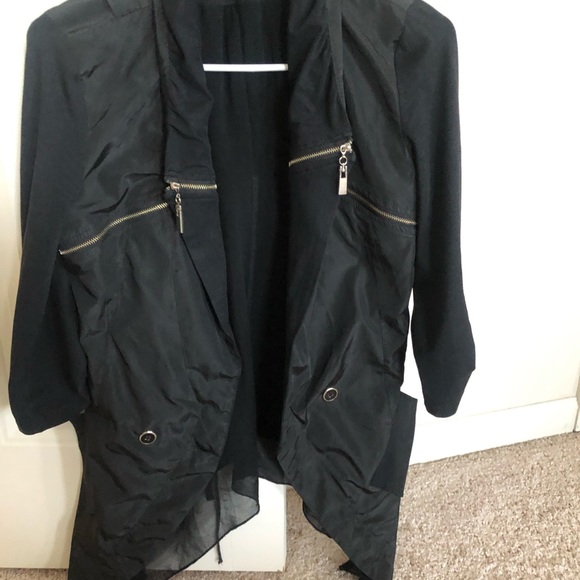 top - Picture 2 of 5